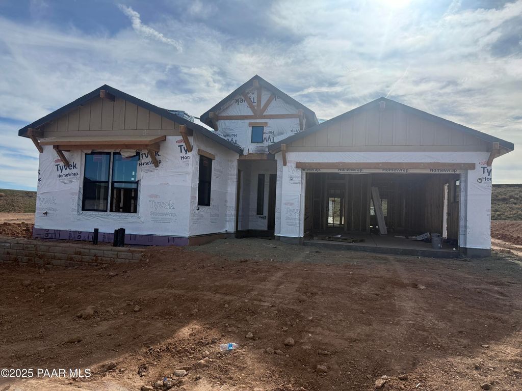 Photo of 5717 E Blackburn Court, Prescott Valley, AZ 86314 (MLS # 1078049)