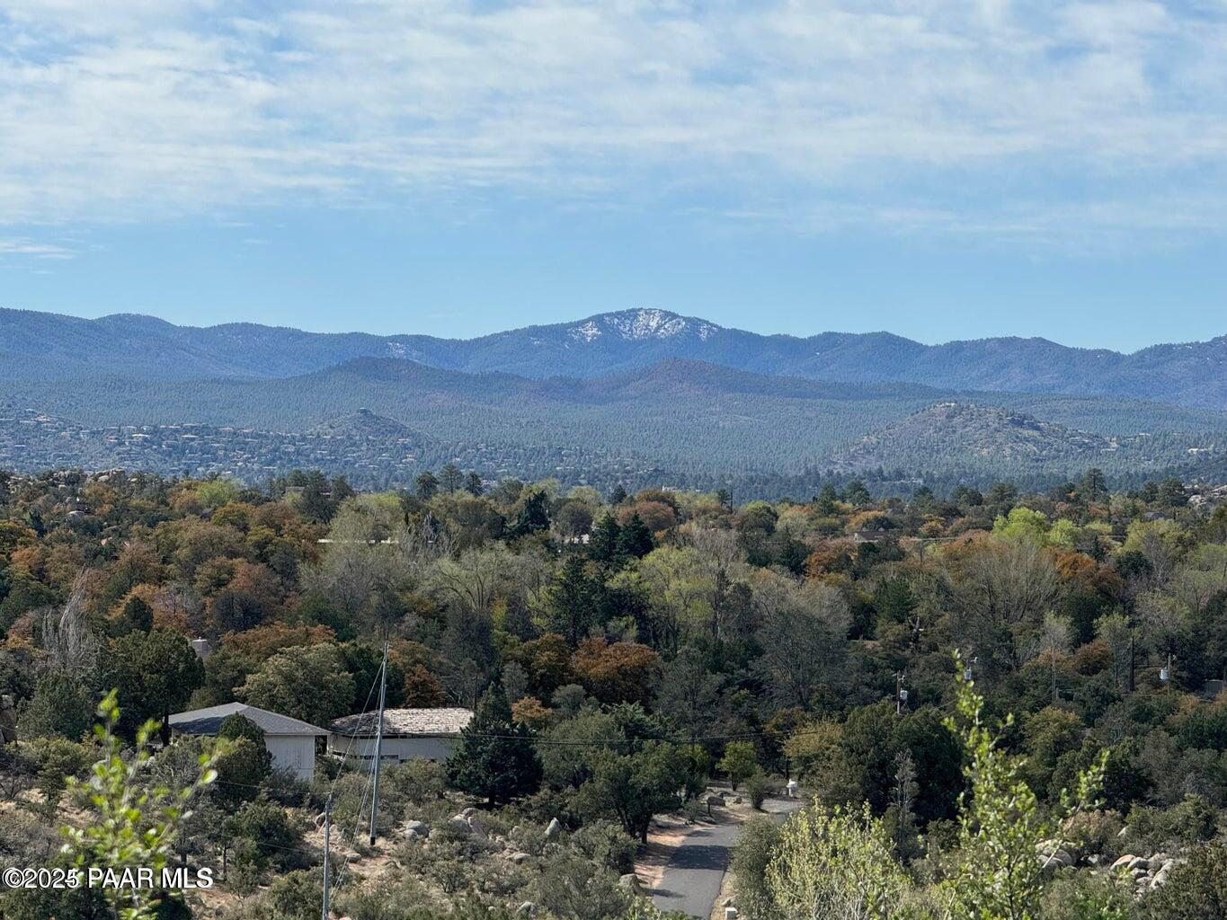 25 Pinnacle Road