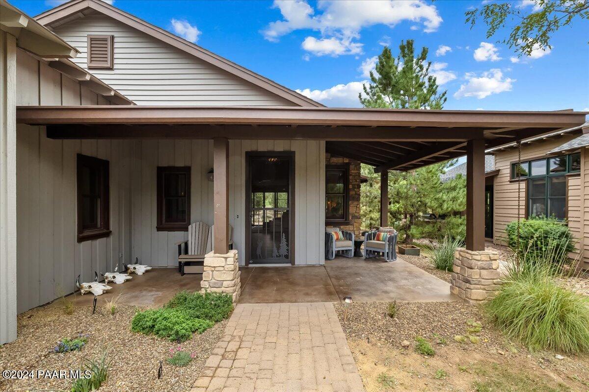 5619 W Johnny Mullins Drive