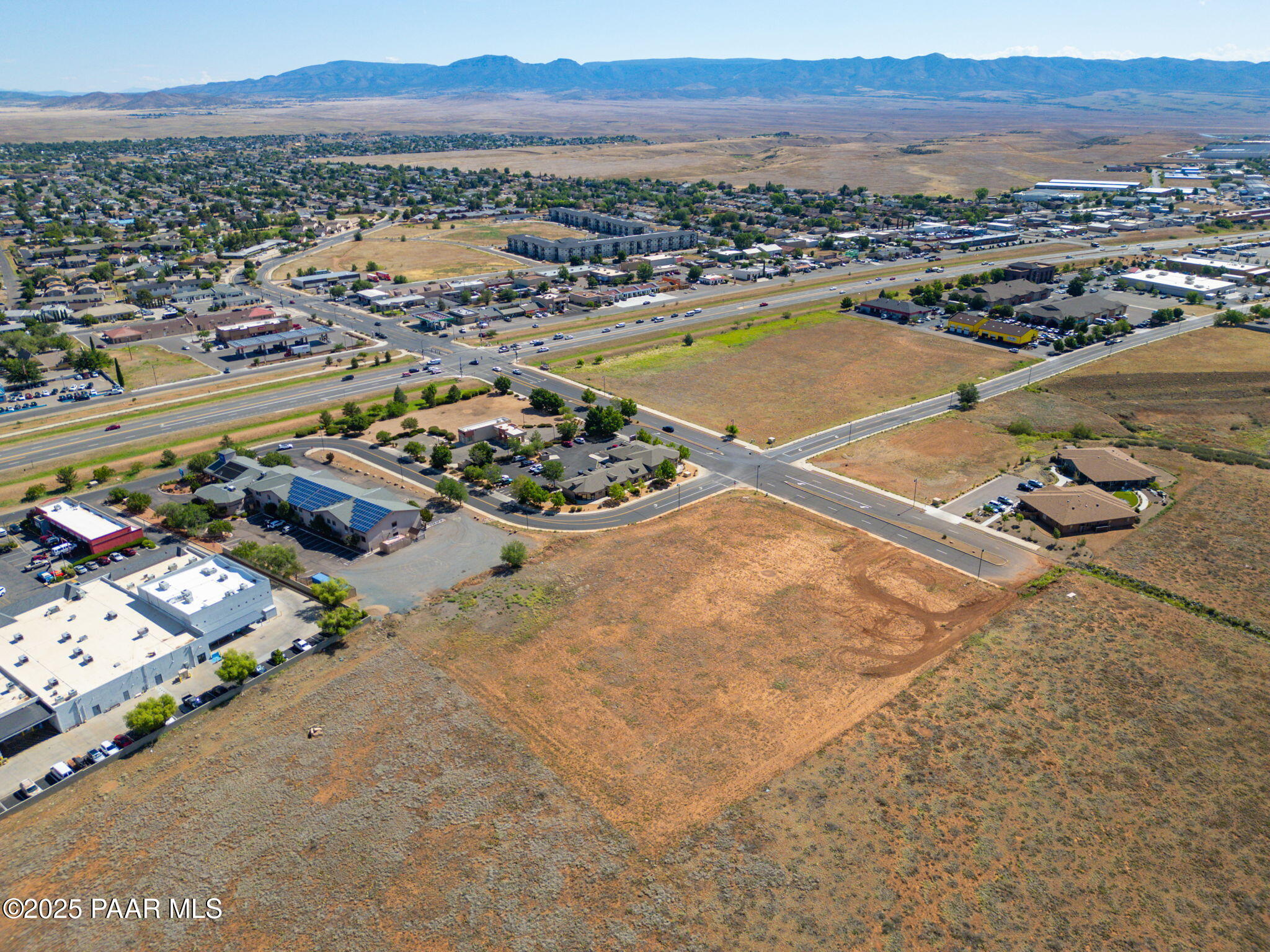 8391 E Eastridge Drive