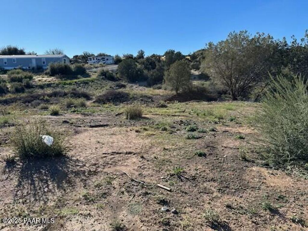 Photo of 20855 E Concho Lane, Mayer, AZ 86333 (MLS # 1077627)