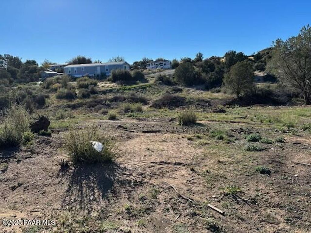 Photo of 20855 E Concho Lane, Mayer, AZ 86333 (MLS # 1077627)