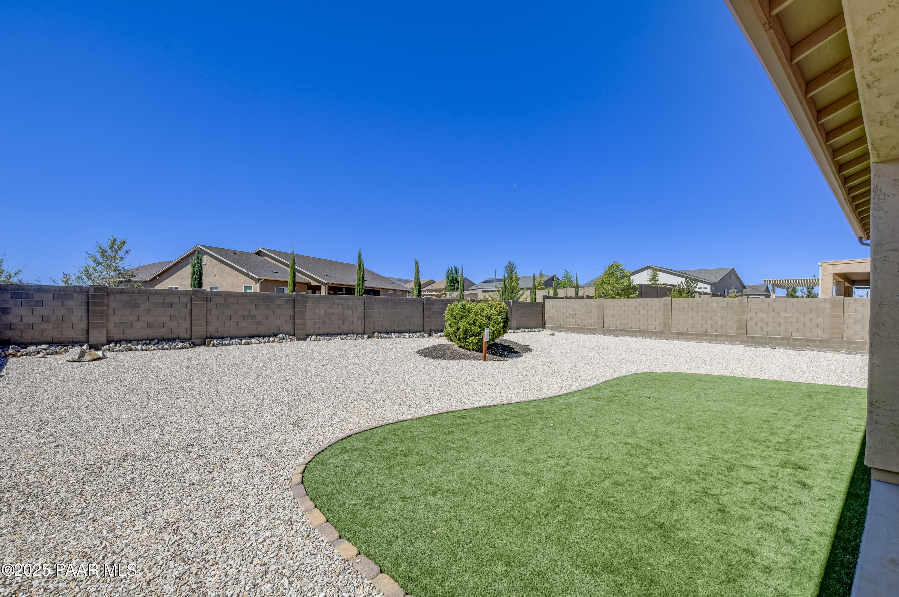 Prescott Valley, Arizona 86314, United States, 3 Bedrooms Bedrooms, ,2 BathroomsBathrooms,Residential,Active,160704