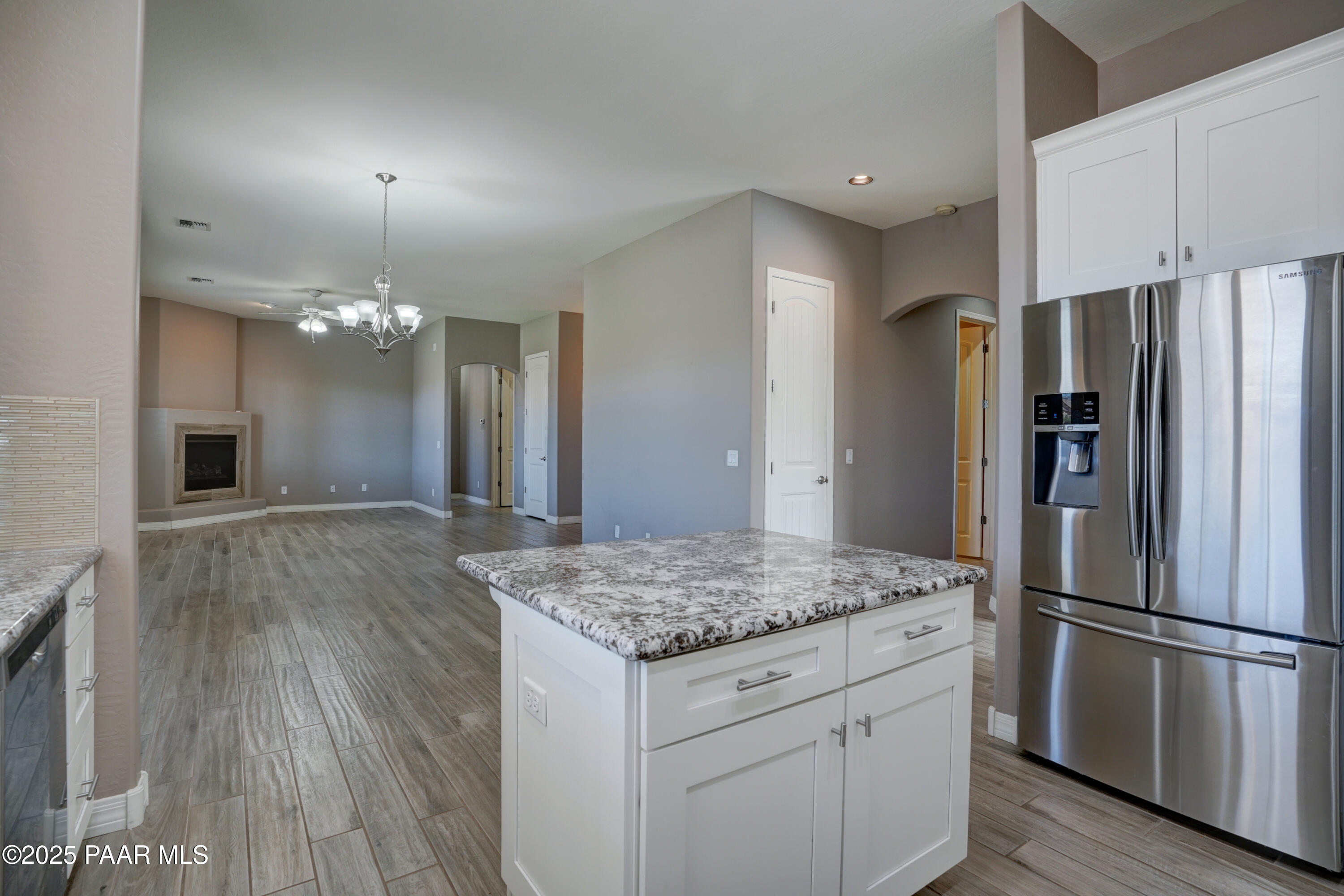 Prescott Valley, Arizona 86314, United States, 3 Bedrooms Bedrooms, ,2 BathroomsBathrooms,Residential,Active,160704