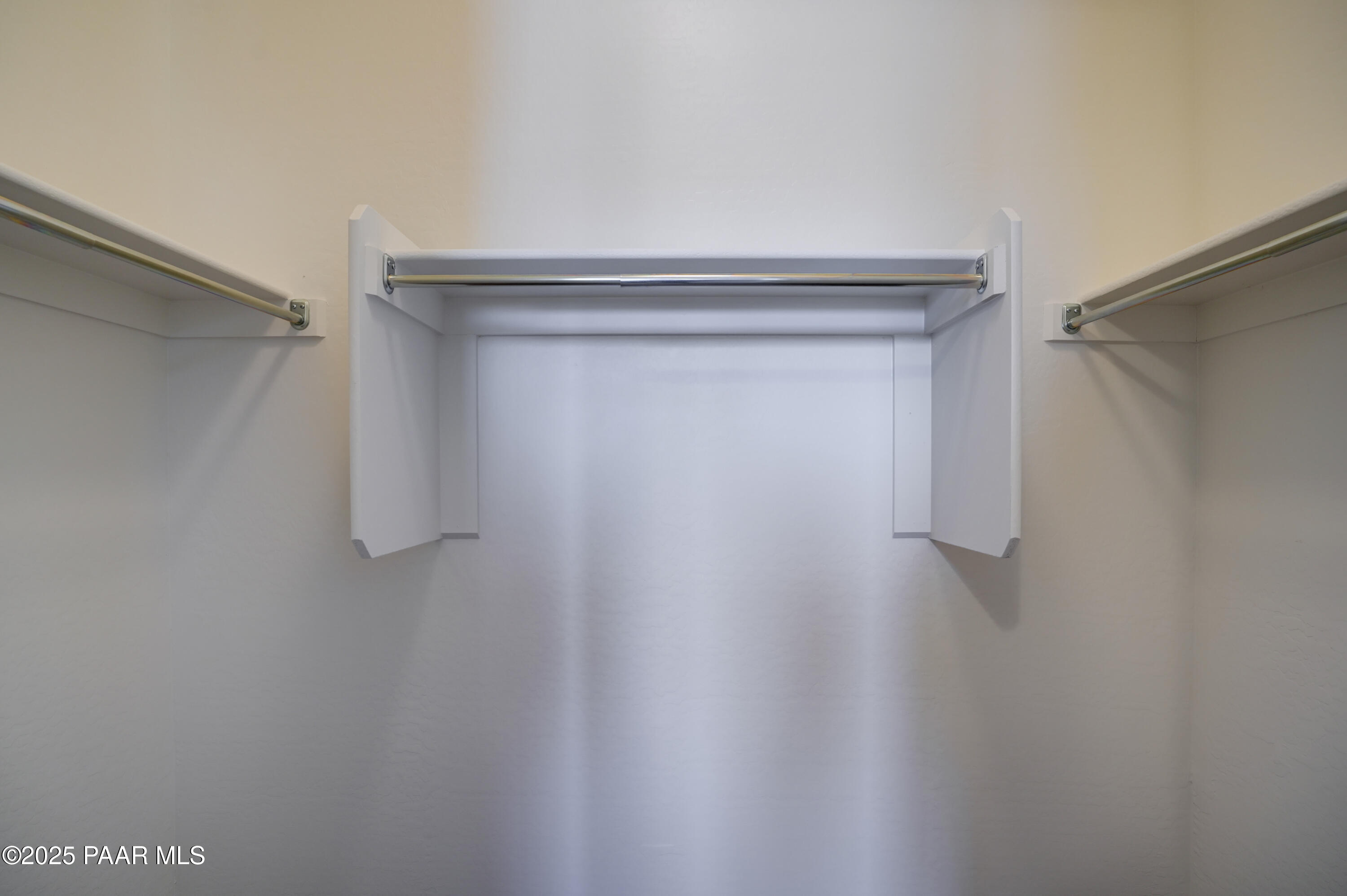 Prescott Valley, Arizona 86314, United States, 3 Bedrooms Bedrooms, ,2 BathroomsBathrooms,Residential,Active,160704