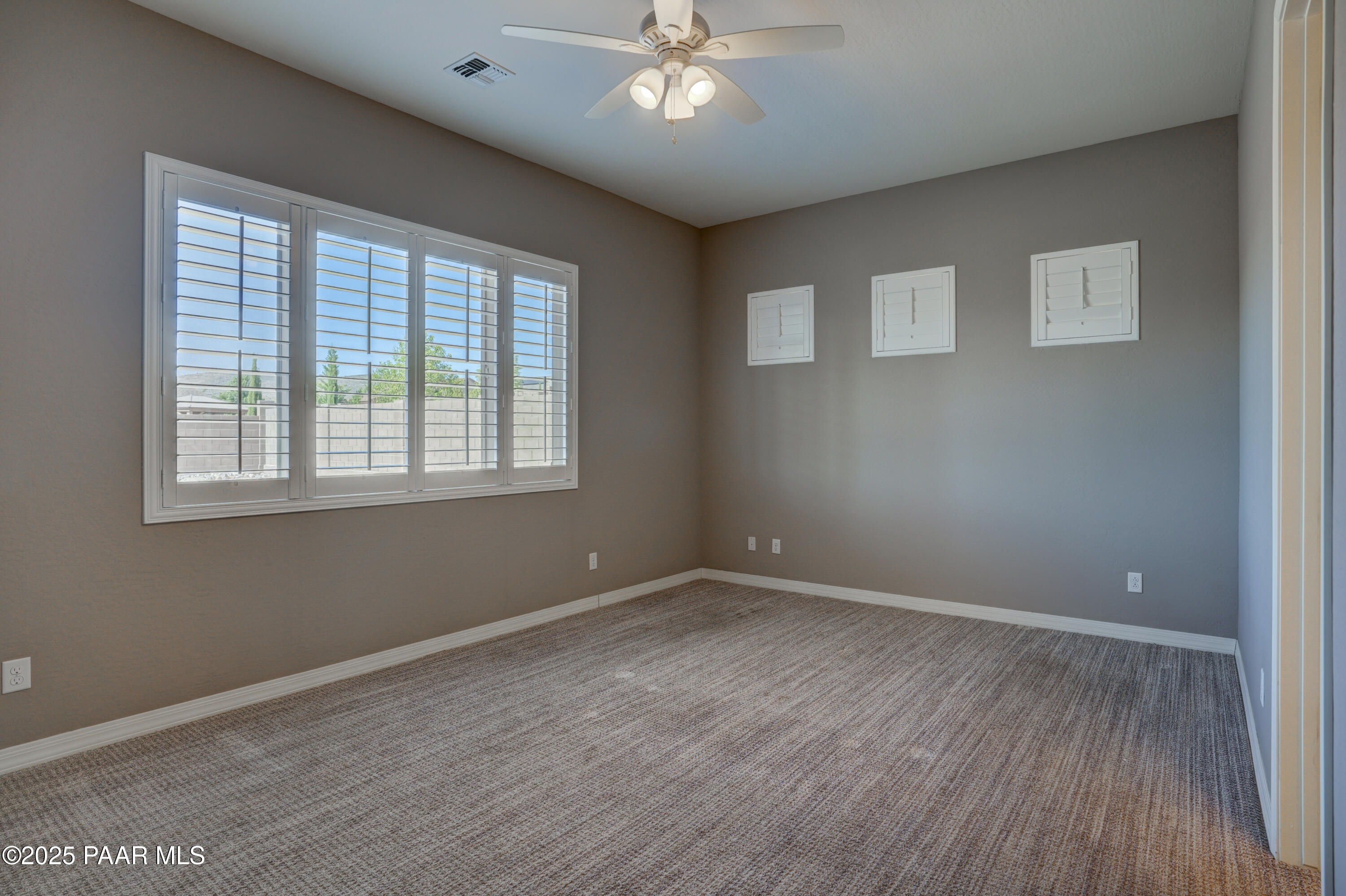 Prescott Valley, Arizona 86314, United States, 3 Bedrooms Bedrooms, ,2 BathroomsBathrooms,Residential,Active,160704