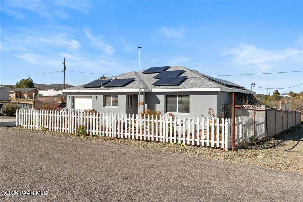 Photo of 20656 E Wagon Way, Mayer, AZ 86333 (MLS # 1079309)