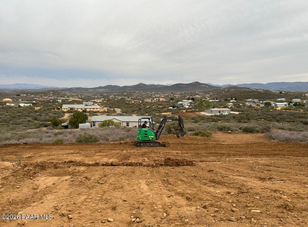 Photo of 17460 E Roper Way, Dewey-Humboldt, AZ 86327 (MLS # 1084233)