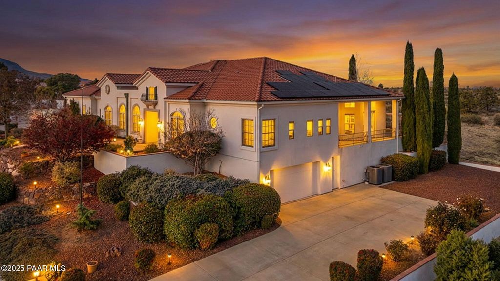 Photo of 950 Grapevine Lane, Prescott, AZ 86305 (MLS # 1078510)