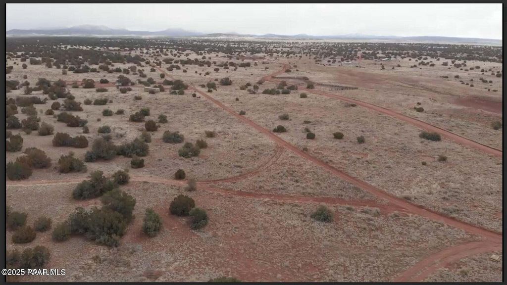 Photo of 3535 E Venice Drive, Williams, AZ 86046 (MLS # 1077475)