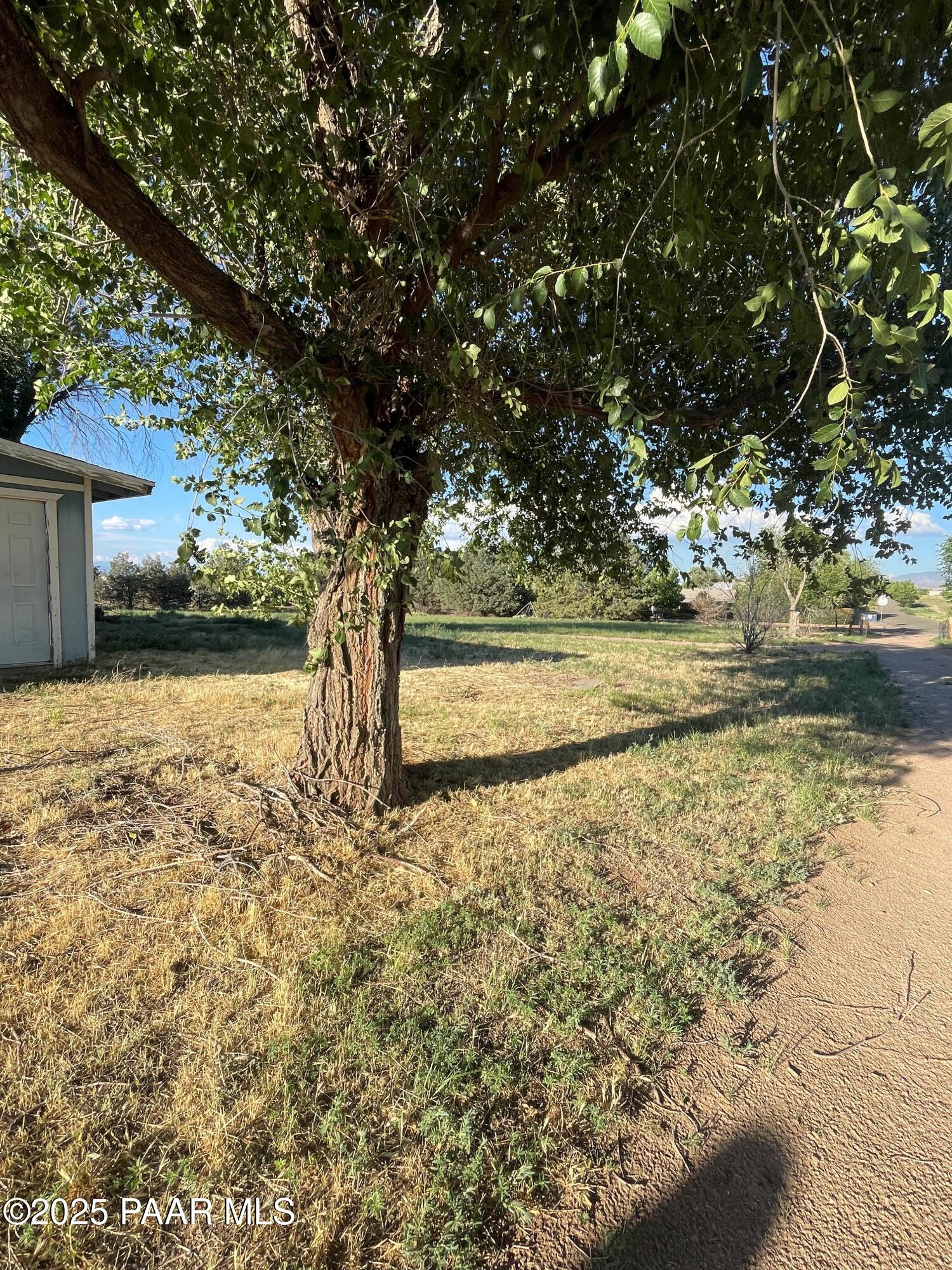 2912 N Eldred Road