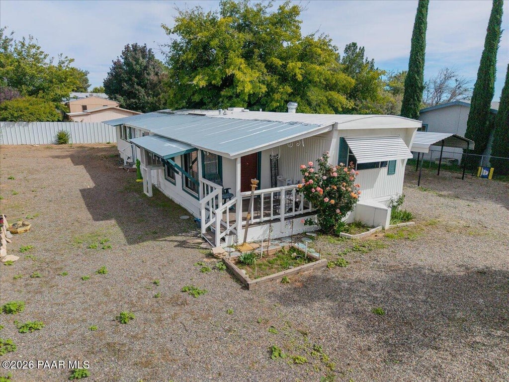 Photo of 17412 E Trails End Road, Mayer, AZ 86333 (MLS # 1086085)