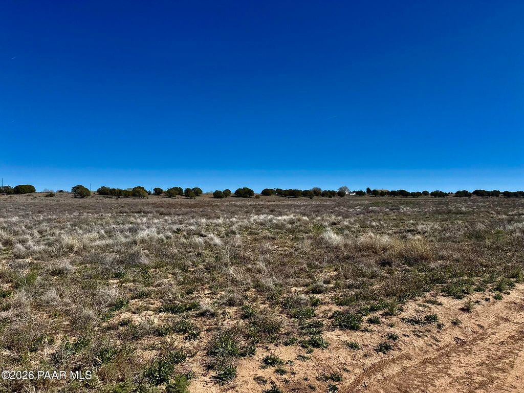 Photo of 00xx Antelope Road, Paulden, AZ 86334 (MLS # 1080560)