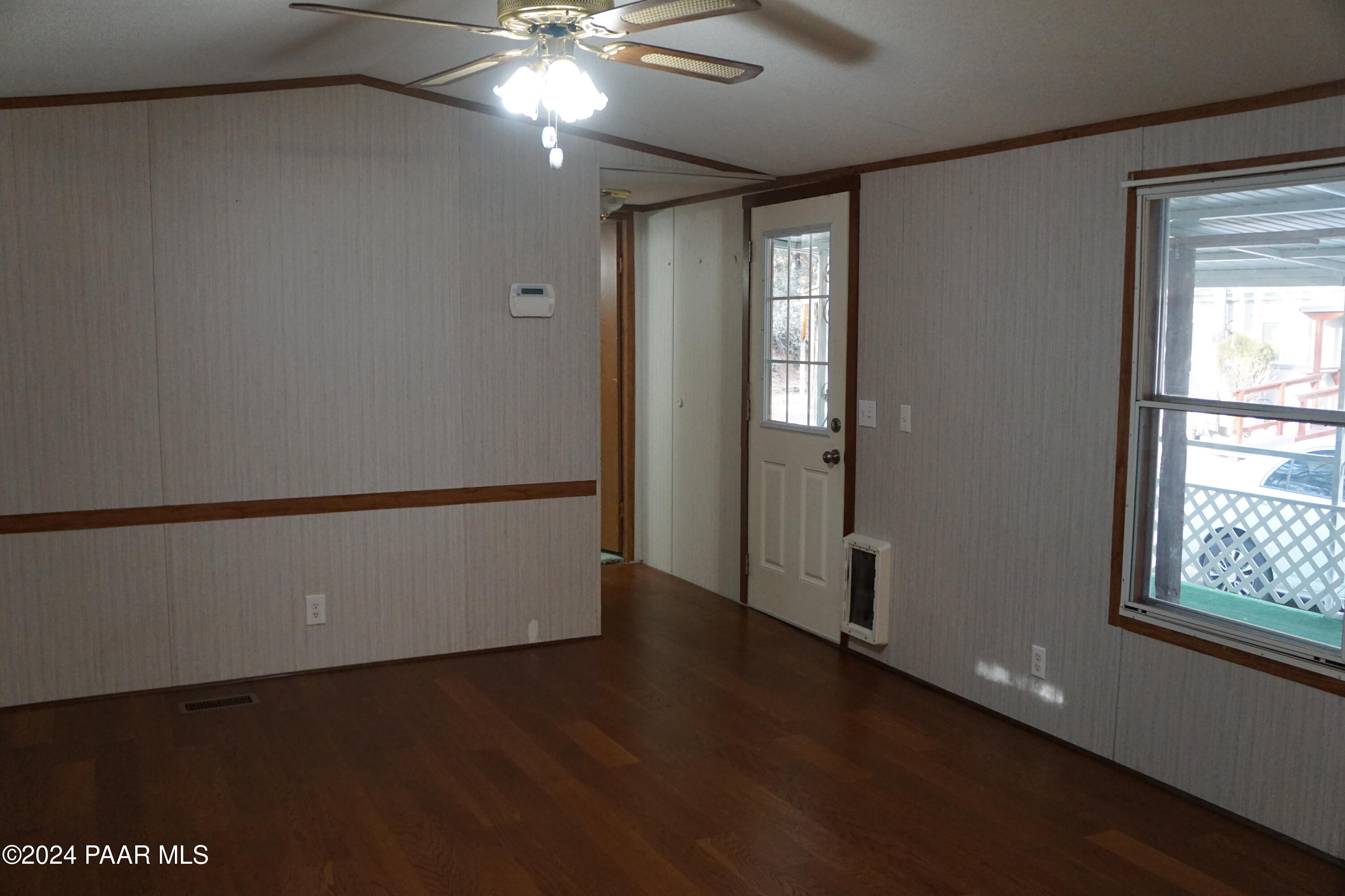 1520 White Spar Road M28