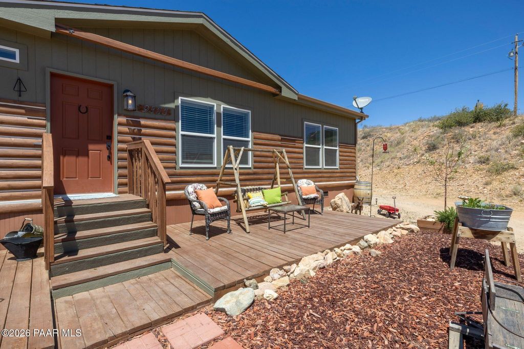 Photo of 9355 E Wolf Road, Dewey-Humboldt, AZ 86327 (MLS # 1082805)