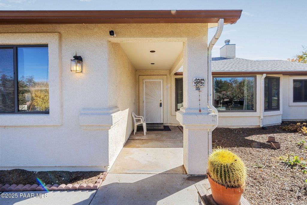 Photo of 5143 N Desert Lane, Prescott Valley, AZ 86314 (MLS # 1077979)