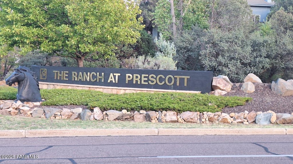 Photo of 380 Sunny Cove Circle, Prescott, AZ 86303 (MLS # 1085112)