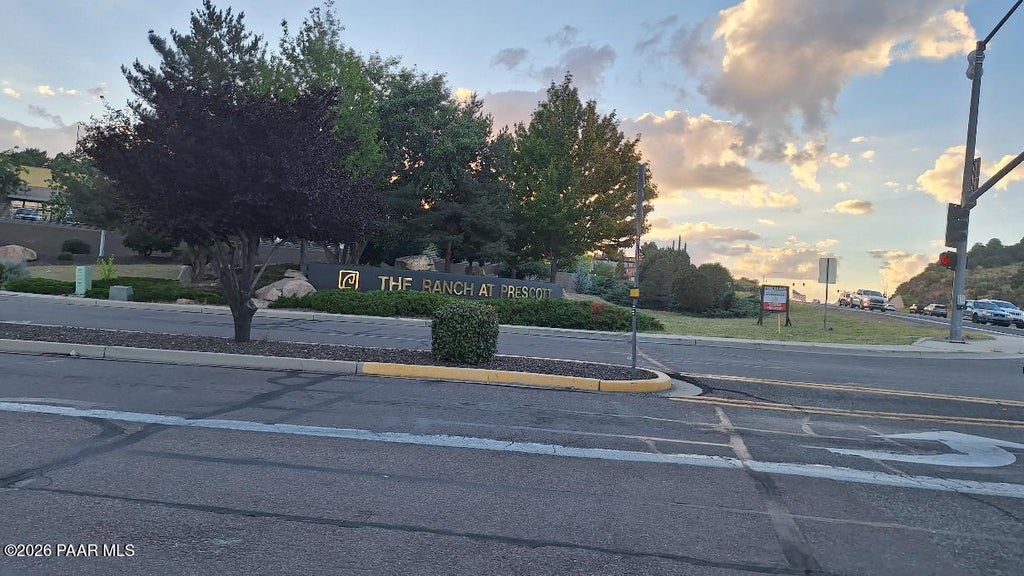 Photo of 380 Sunny Cove Circle, Prescott, AZ 86303 (MLS # 1085112)
