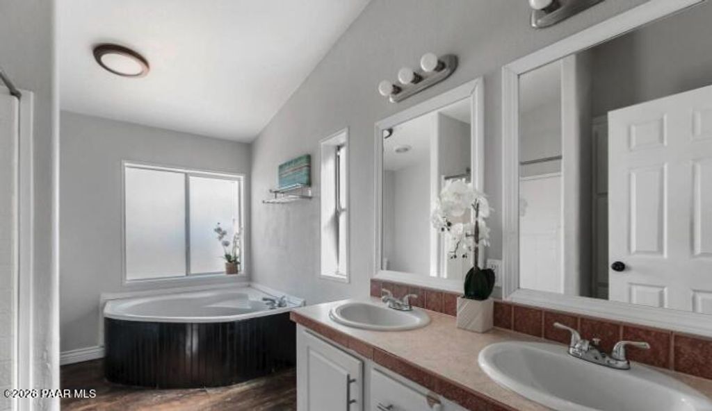 Photo of 3493 Choctaw Lane, Chino Valley, AZ 86323 (MLS # 1081331)