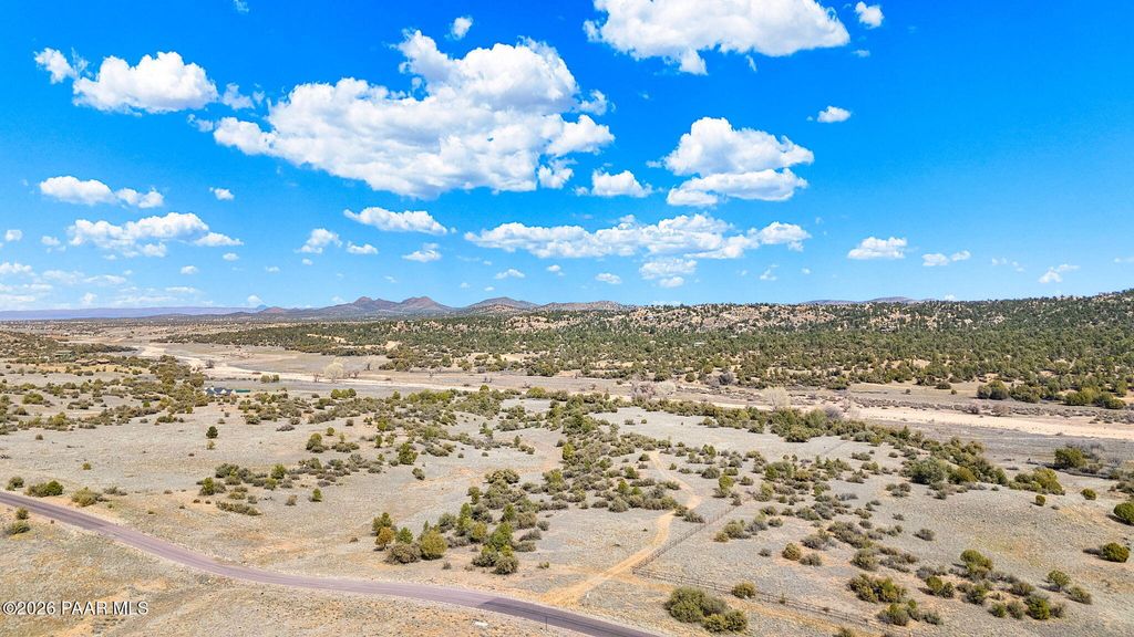 Photo of 13655 N Pheasant Run 21.808 Acre Road, Prescott, AZ 86305 (MLS # 1080458)