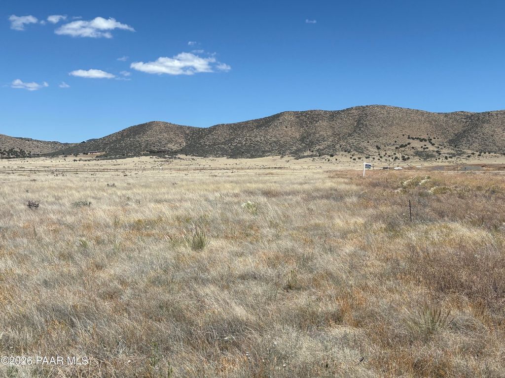 Photo of 10090 E Silent River Road, Prescott Valley, AZ 86315 (MLS # 1082031)