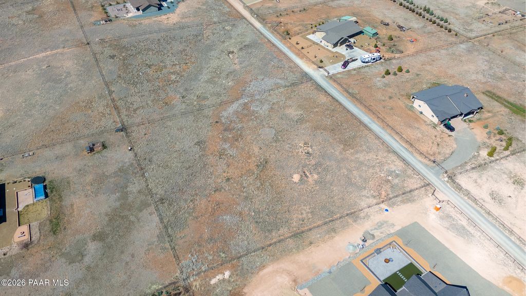 Photo of 98 E Livery Lane, Prescott Valley, AZ 86315 (MLS # 1080069)