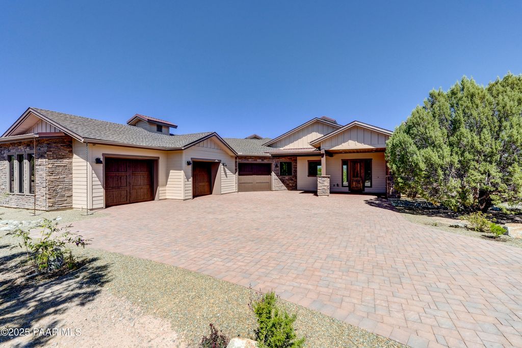 Photo of 15560 N Elizabeth Way, Prescott, AZ 86305 (MLS # 1077693)