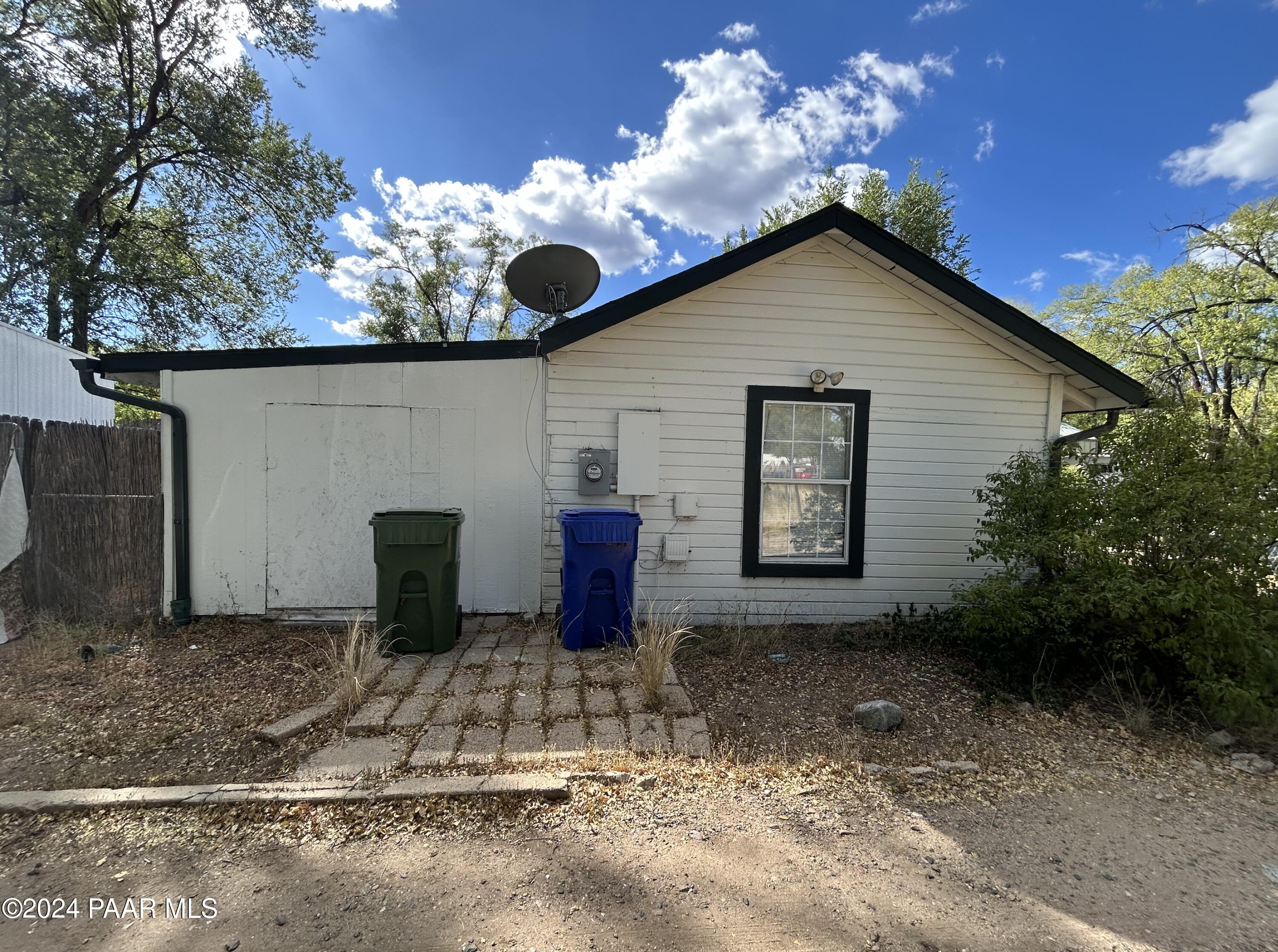 815 Dameron Drive