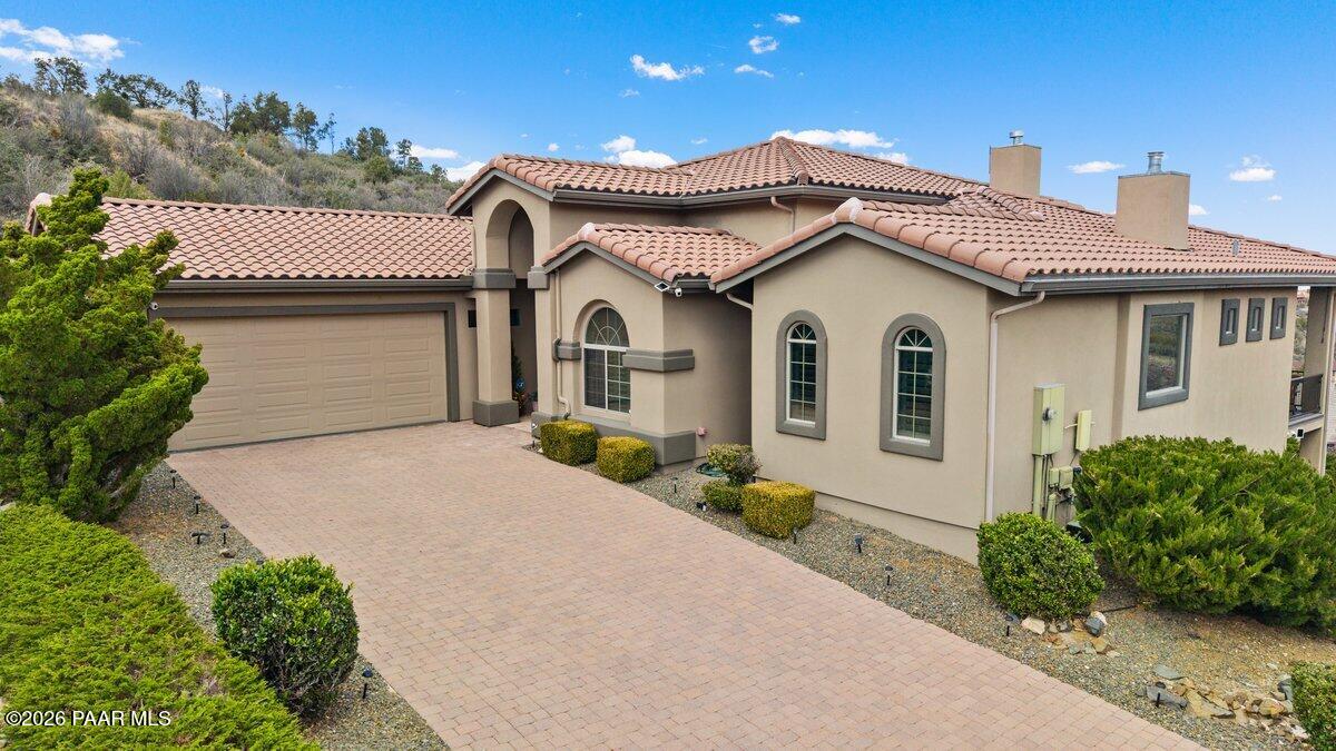 791 N Creekside Drive