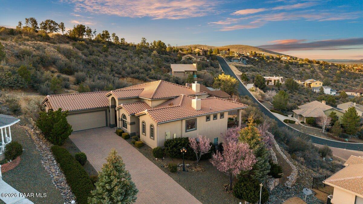 791 N Creekside Drive