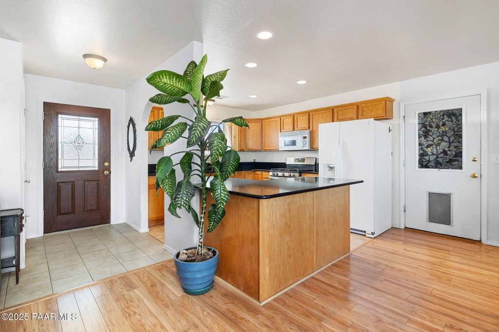 Photo of 3975 N Gambels Ridge Drive, Chino Valley, AZ 86323 (MLS # 1078286)