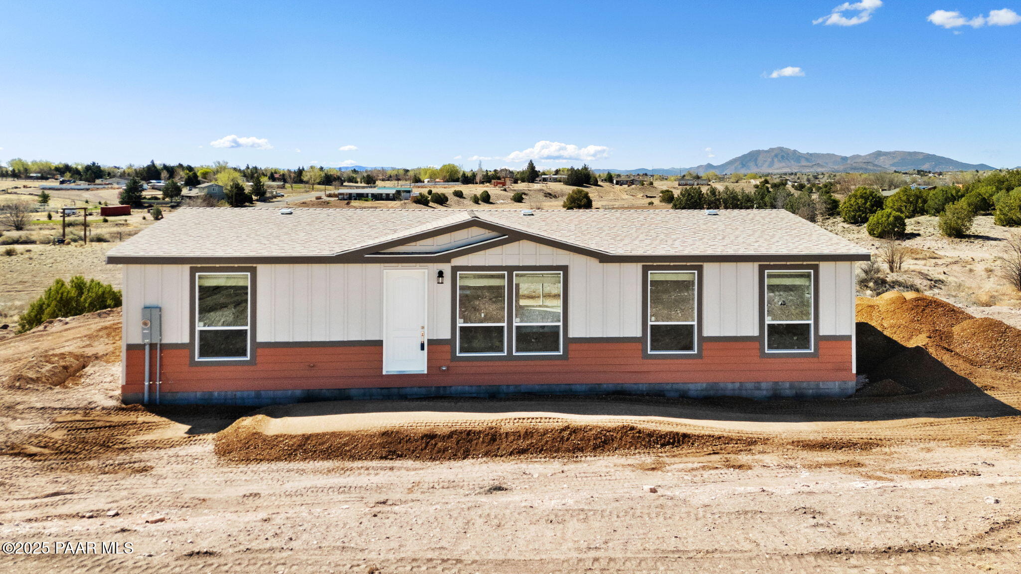 2055 W Road 5 North