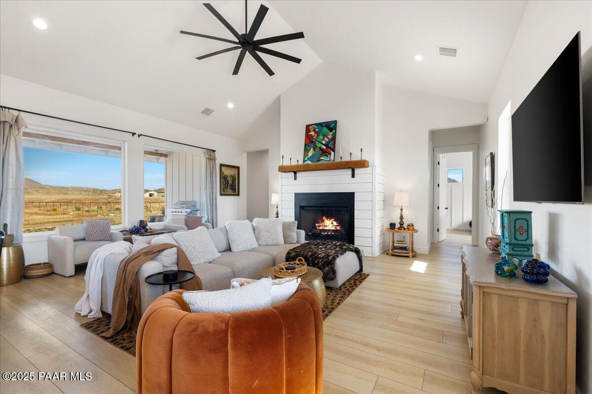 11899 N Patience Way