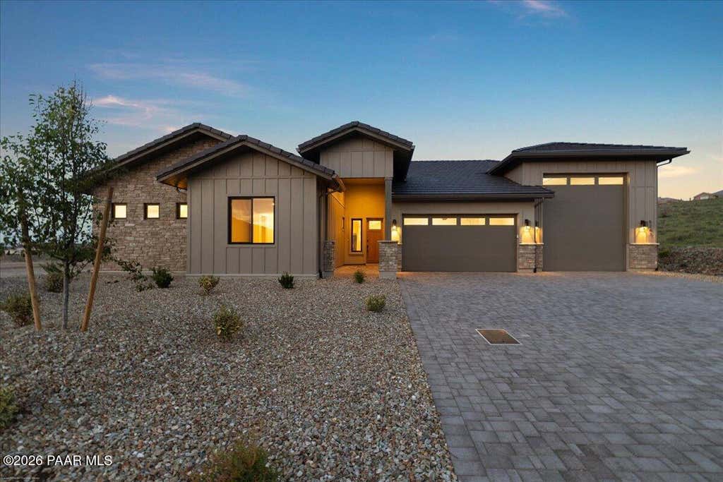 Photo of 5243 High Cliff Way, Prescott, AZ 86301 (MLS # 1084369)