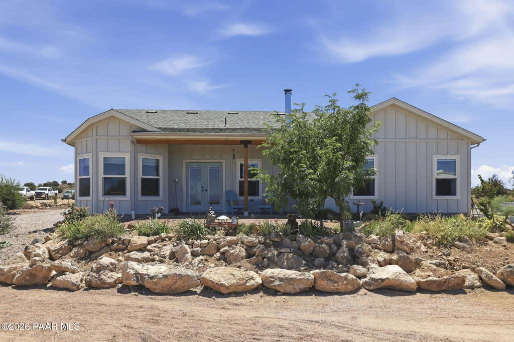 Photo of 23962 N Headwaters Road, Paulden, AZ 86334 (MLS # 1083408)