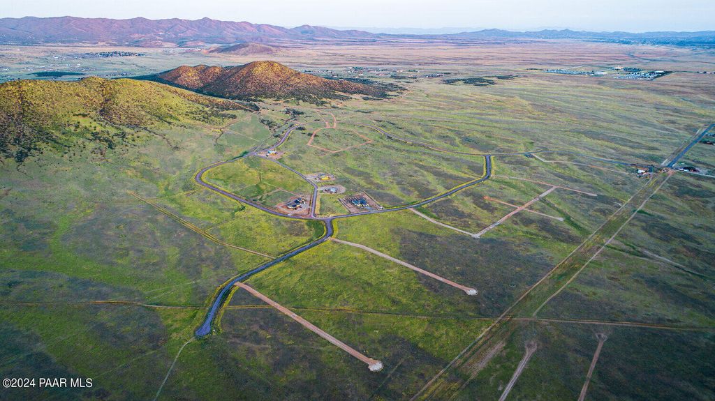 Photo of 10102 E Wishing Well Lot 4 Way, Prescott Valley, AZ 86315 (MLS # 1076747)