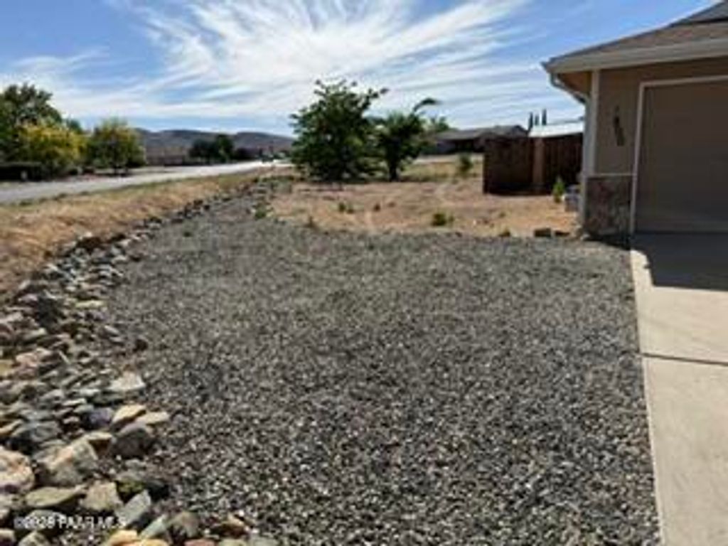 Photo of 7800 E Larkspur Lane, Prescott Valley, AZ 86314 (MLS # 1082713)