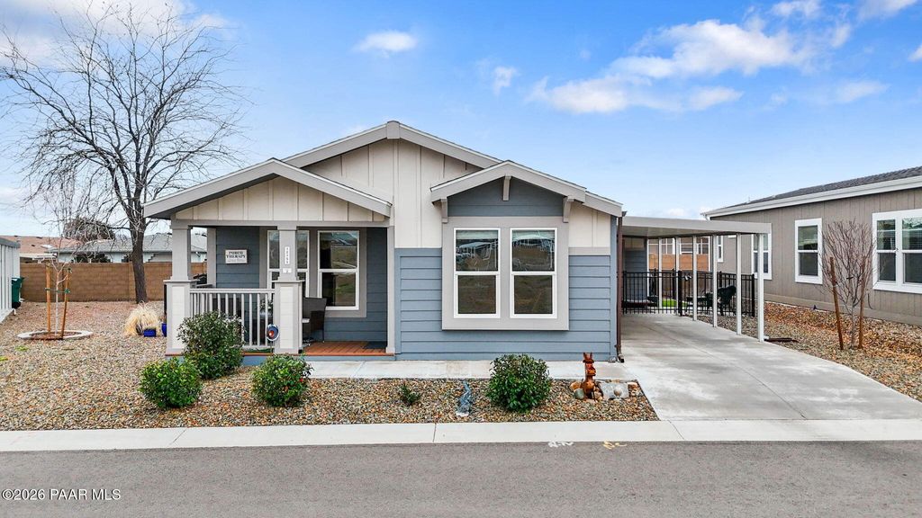 Photo of 12155 E Mcqueen Drive, Dewey-Humboldt, AZ 86327 (MLS # 1078647)