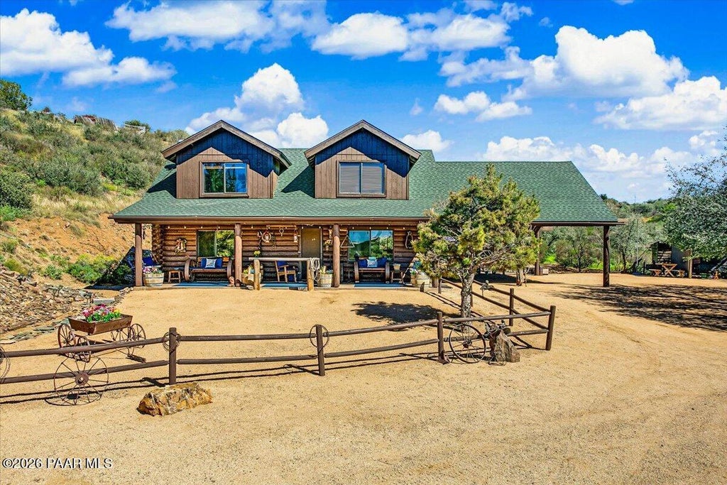 Photo of 13900 E Boot Hill Pass PASS, Dewey-Humboldt, AZ 86329 (MLS # 1085848)