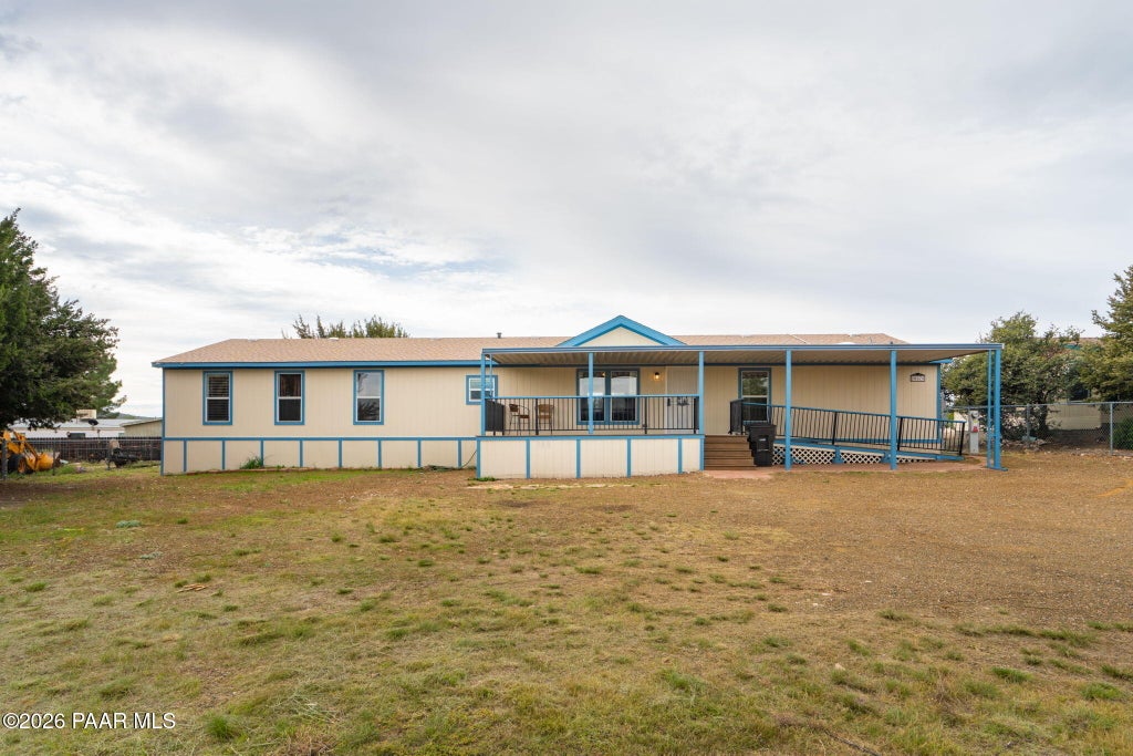 Photo of 20879 E Sierra Drive, Mayer, AZ 86333 (MLS # 1085824)