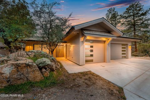 Photo of 625 Aspen Way, Prescott, AZ 86303 (MLS # 1079389)