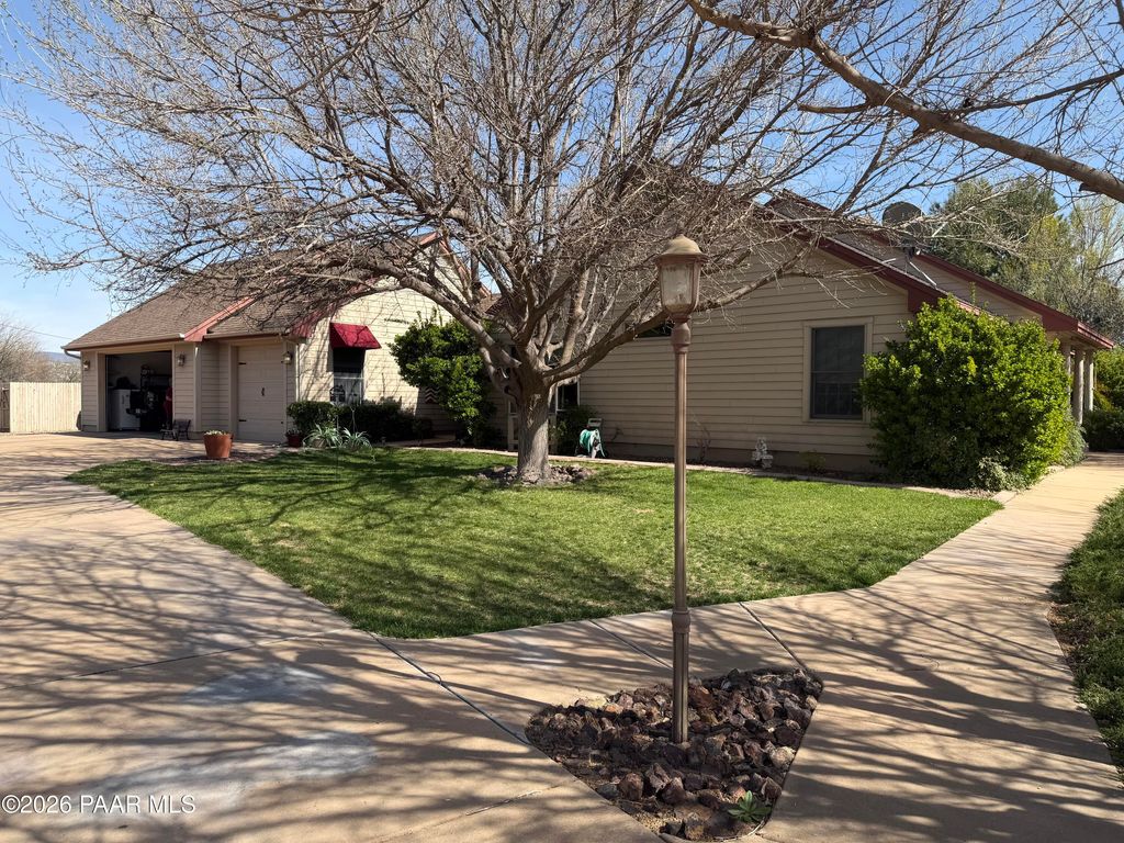 Photo of 2035 S Derby Drive, Camp Verde, AZ 86322 (MLS # 1080338)