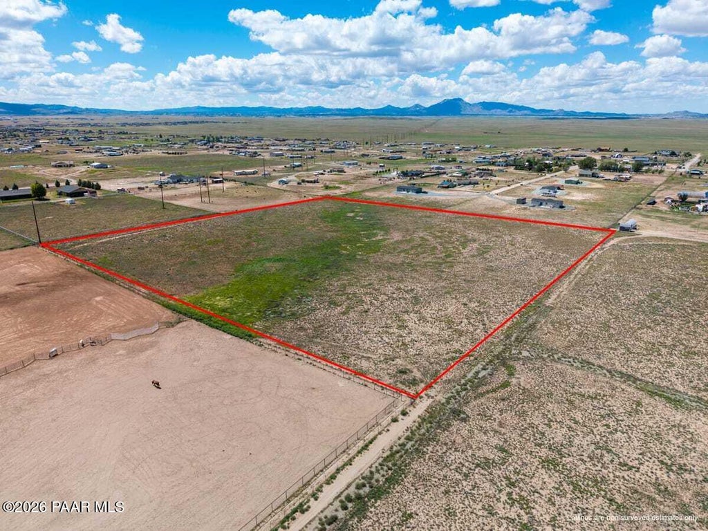 Photo of 00 Wolf Pack Way, Prescott Valley, AZ 86315 (MLS # 1084925)