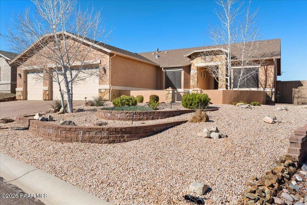 Photo of 4082 N Pembroke Street, Prescott Valley, AZ 86314 (MLS # 1080295)