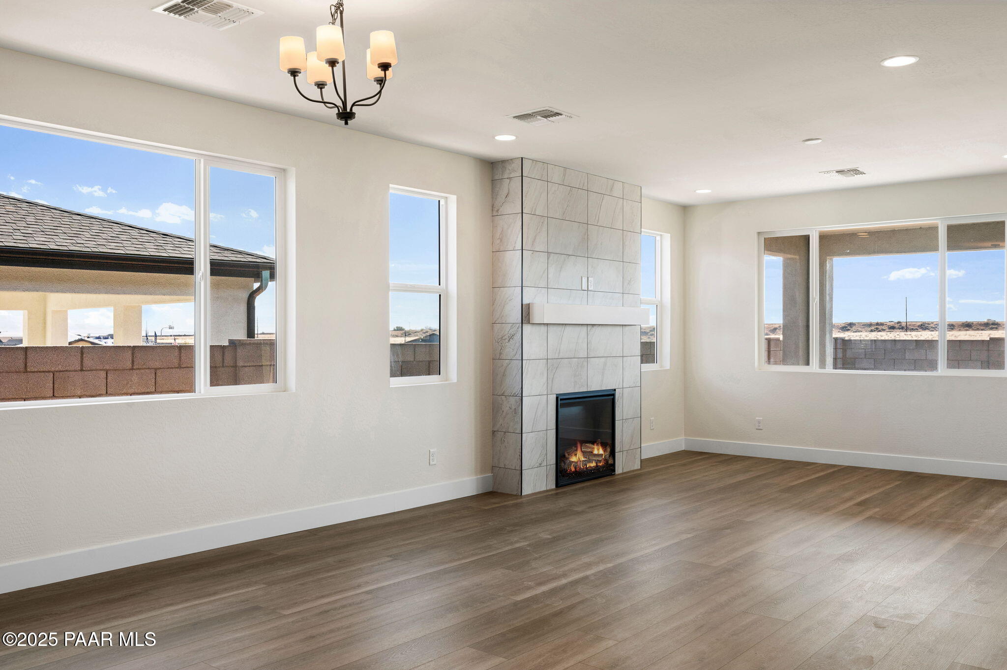 7567 E Louie Lane