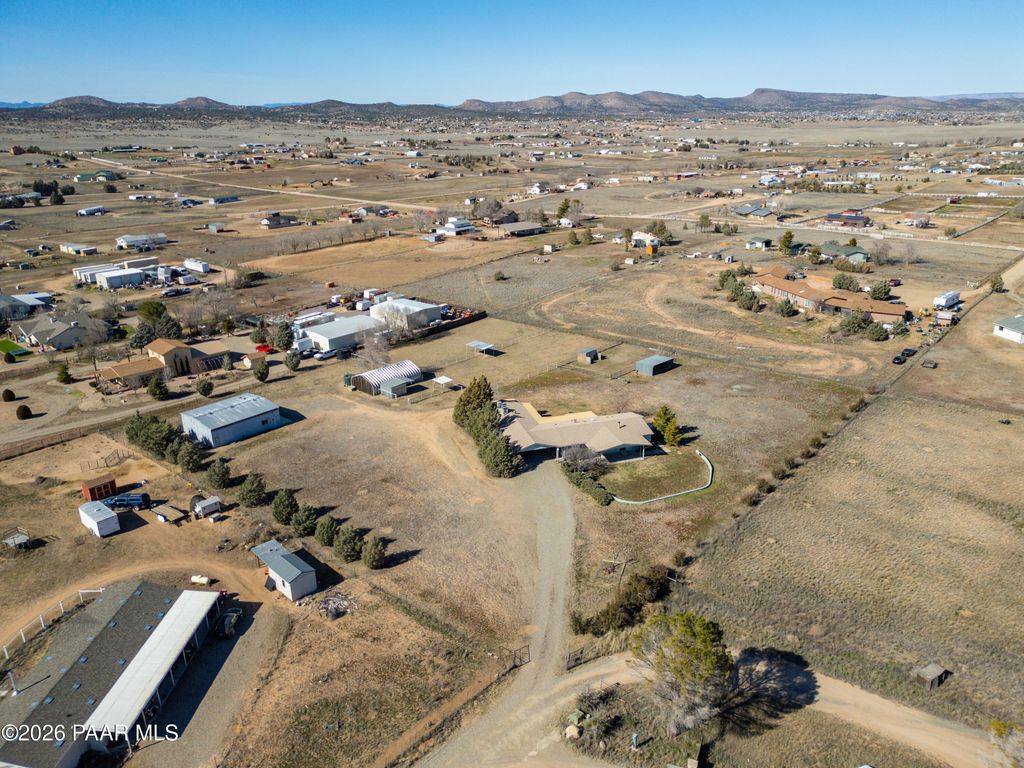 Photo of 2320 W Road 2 S, Chino Valley, AZ 86323 (MLS # 1079270)