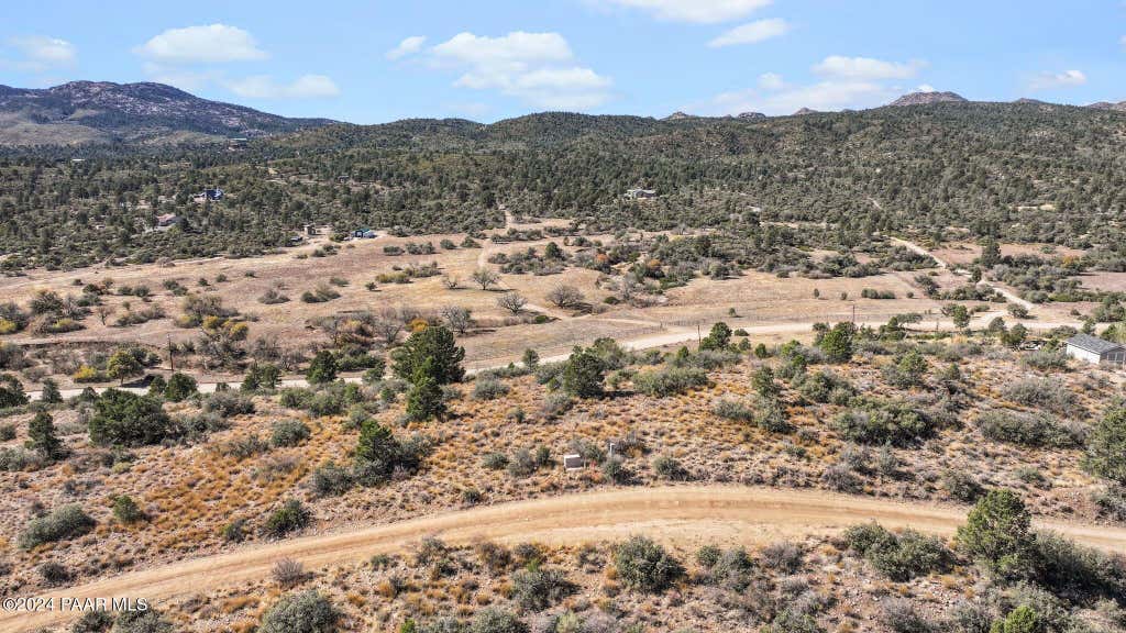 Photo of 17581 S Pinon Lane, Kirkland, AZ 86332 (MLS # 1083725)