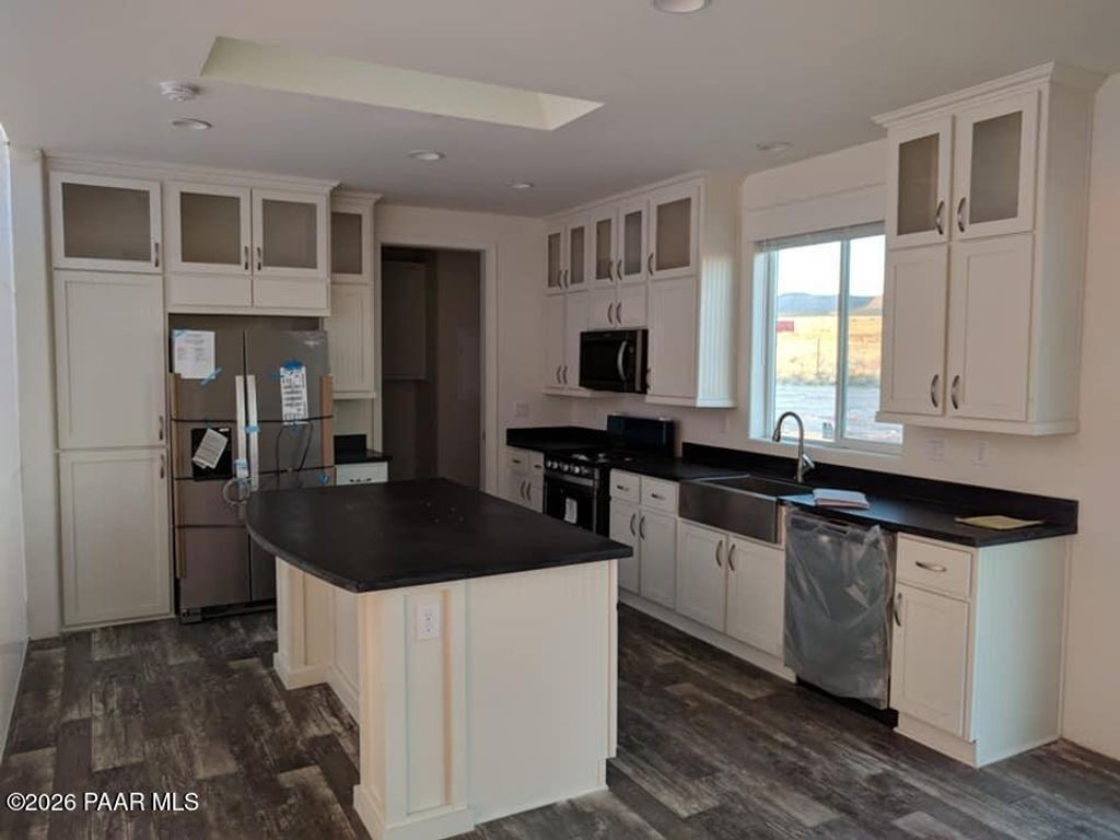 Photo of 26817 N Sweet Pea Bud Lane, Paulden, AZ 86334 (MLS # 1078617)