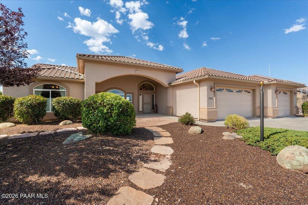 Photo of 705 Parsley Place, Prescott, AZ 86305 (MLS # 1085155)