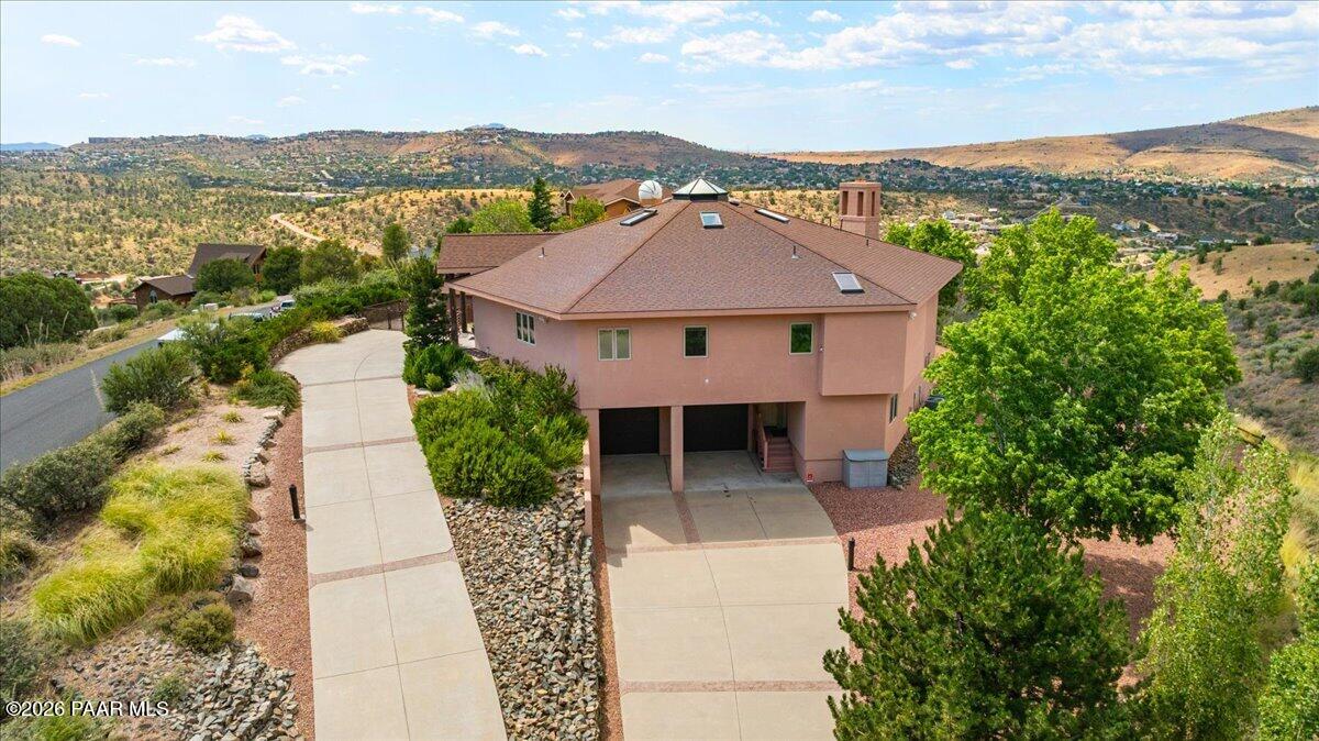 205 N Angeline Circle